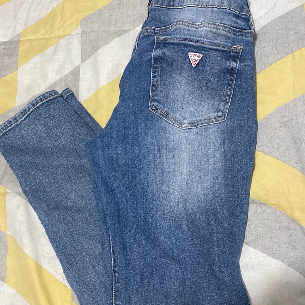 Guess jeans size 30 medium rose (Sarah fit)